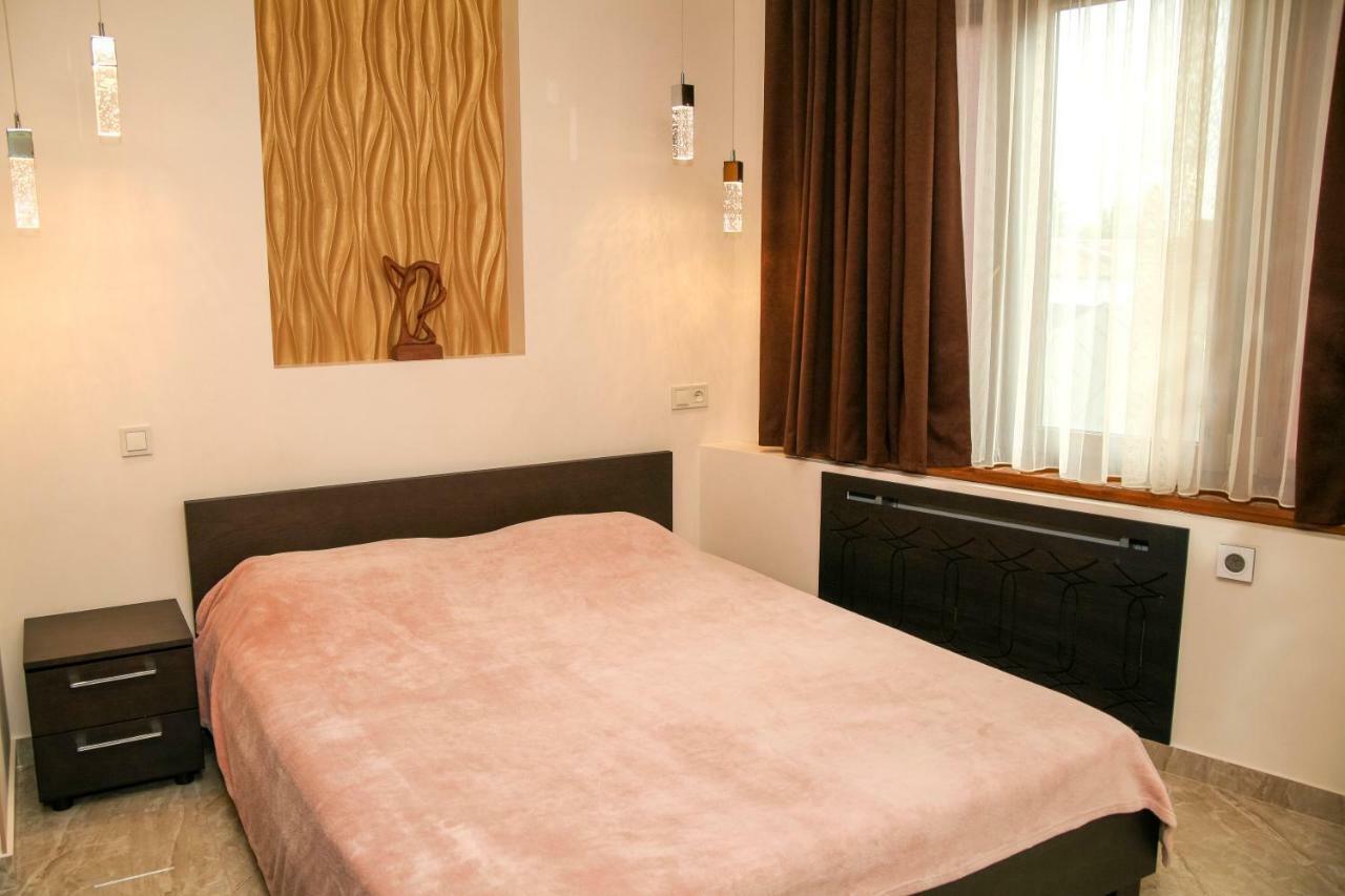 אודסה Apartment Luxe Paris מראה חיצוני תמונה