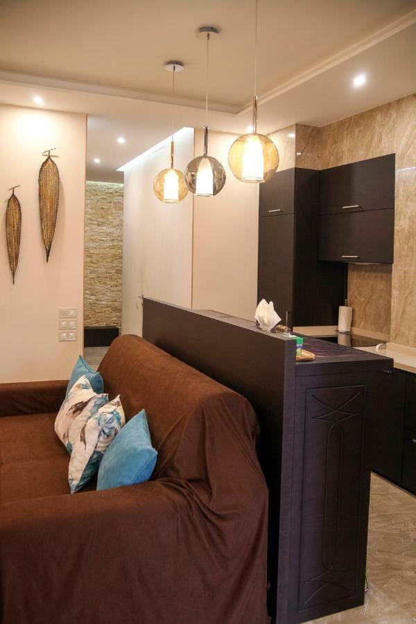 אודסה Apartment Luxe Paris מראה חיצוני תמונה